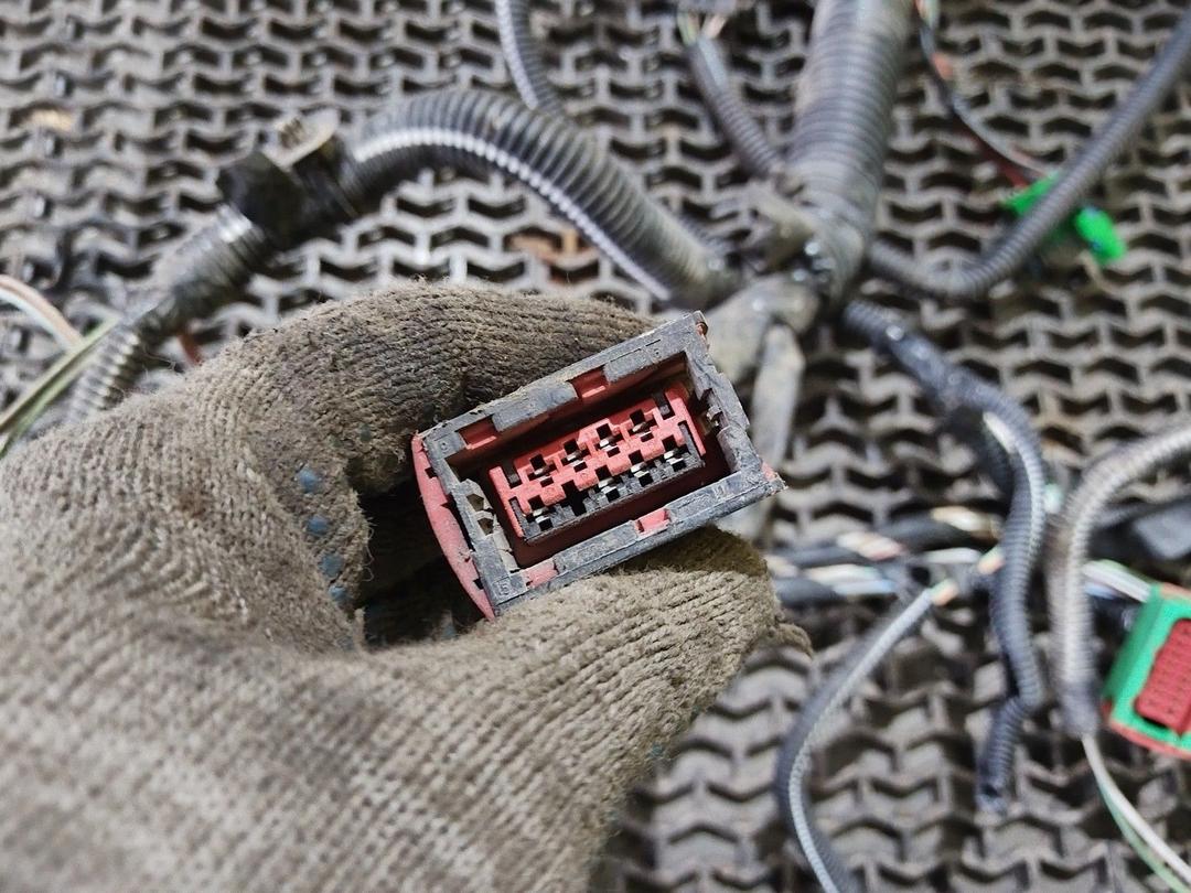 Проводка Y18XLJ Peugeot Partner undefined