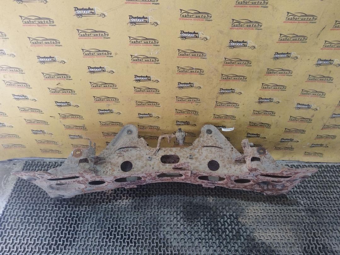 Балка подвески задняя S8OWC3 Peugeot 406