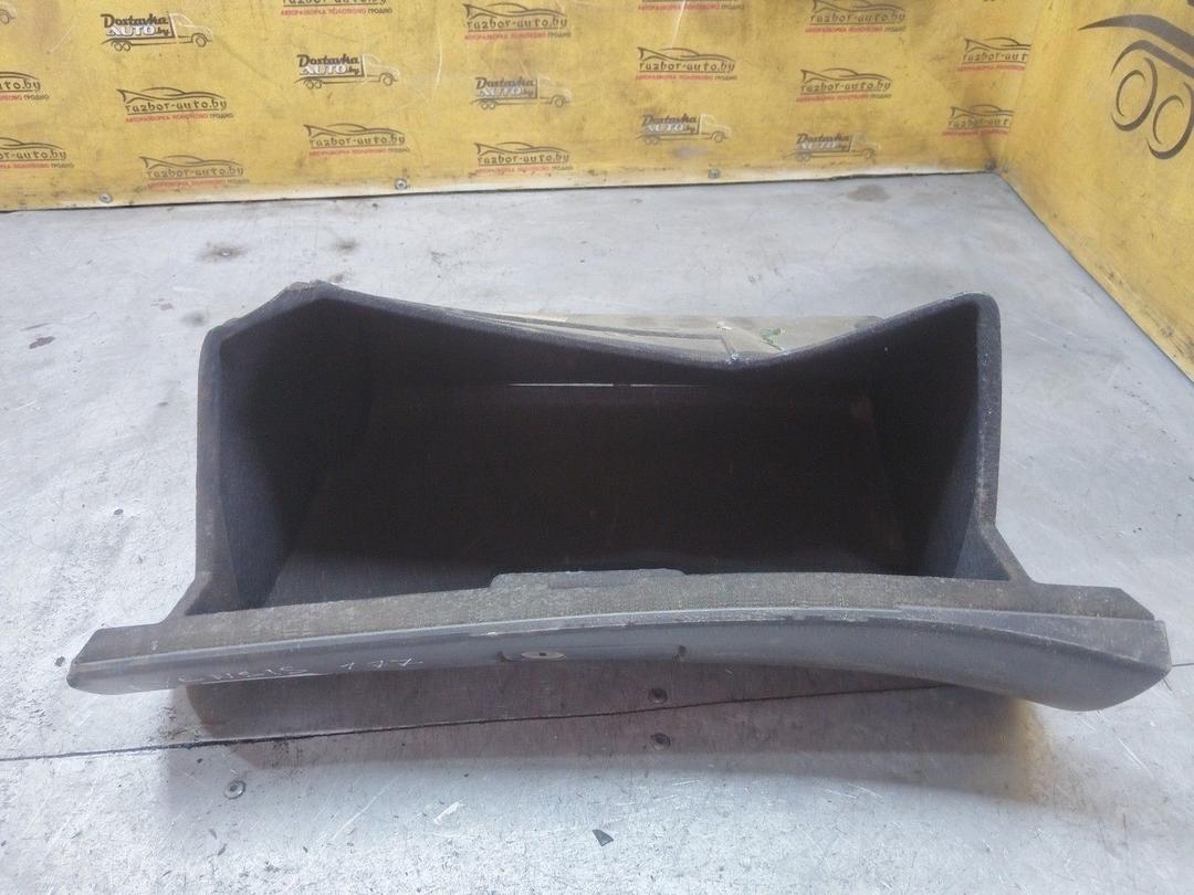 Бардачок EPG2P7 Toyota Avensis купить в магазине запчастей бу