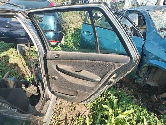 Обшивка двери задней правой (дверная карта) 9BSBO8 Skoda Fabia