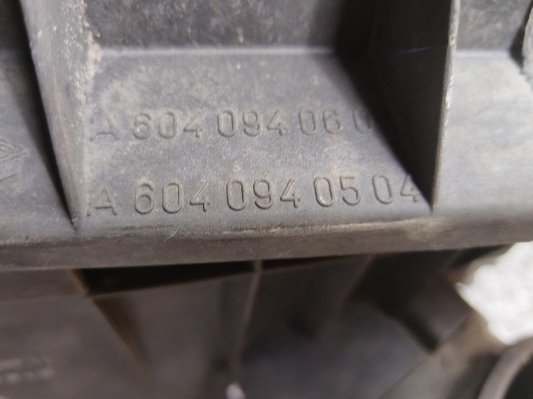 Корпус воздушного фильтра 0B31DH Mercedes E W210 купить на авторазборке