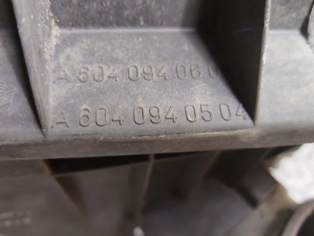 Корпус воздушного фильтра 0B31DH Mercedes E W210 купить на авторазборке