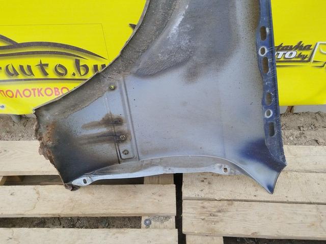 Крыло переднее правое 715KB7 Mercedes C W202 undefined