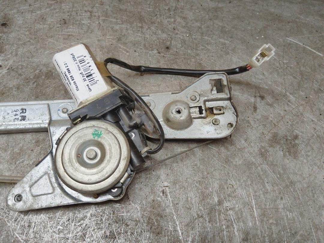 Стеклоподъемник электрический задний правый MW83RC Mazda 626 - Фото 2