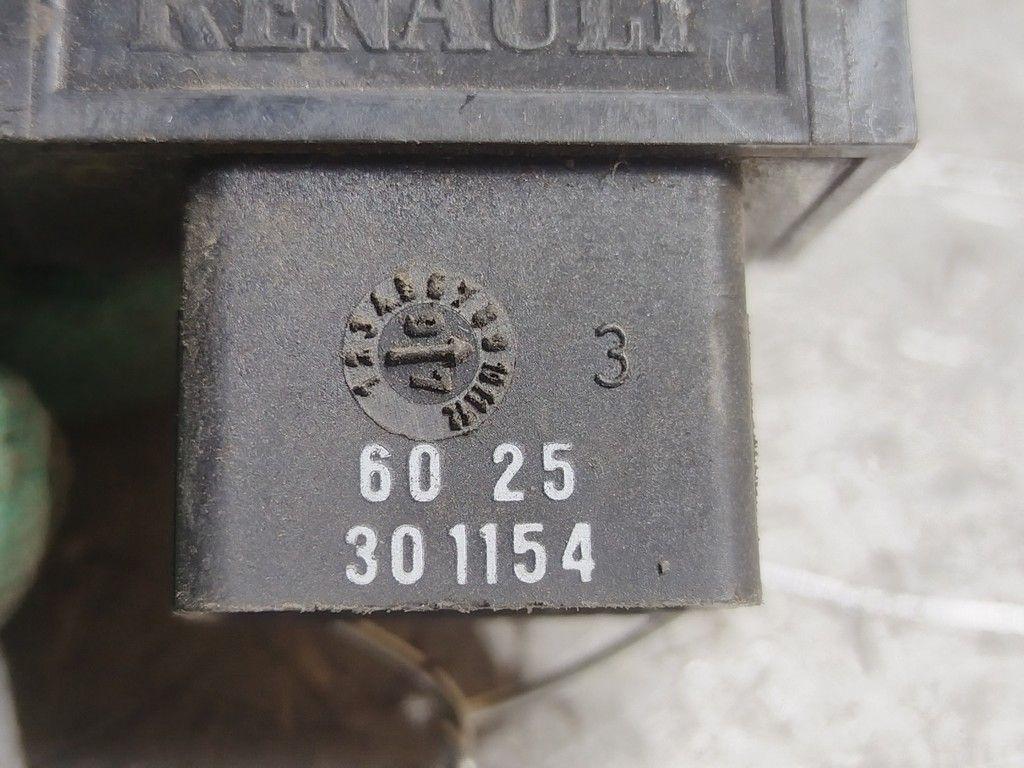 Кнопка подогрева заднего стекла AAHXD9 Renault Espace - Фото 5