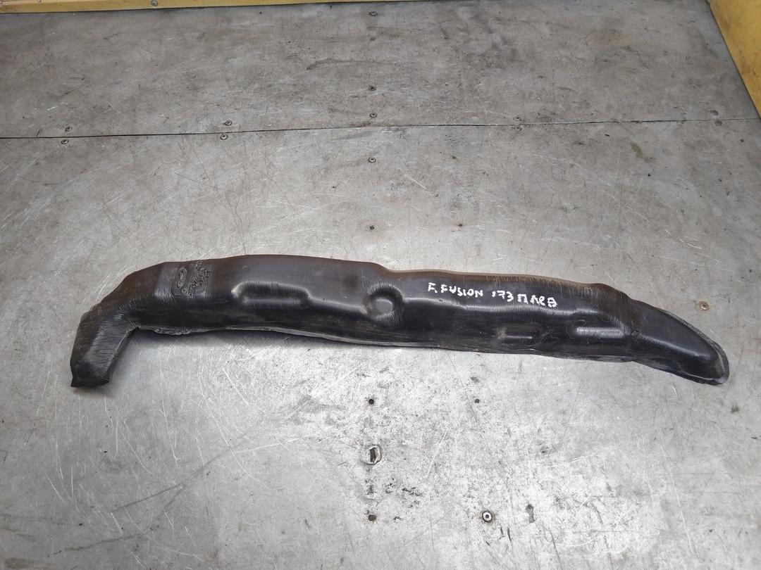 Пыльник крыла переднего левого 9CDLEN Ford Fusion - Фото 1