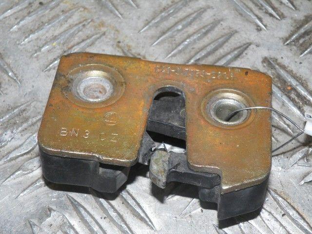 Замок двери передней левой T6L3Y6 Skoda Felicia купить