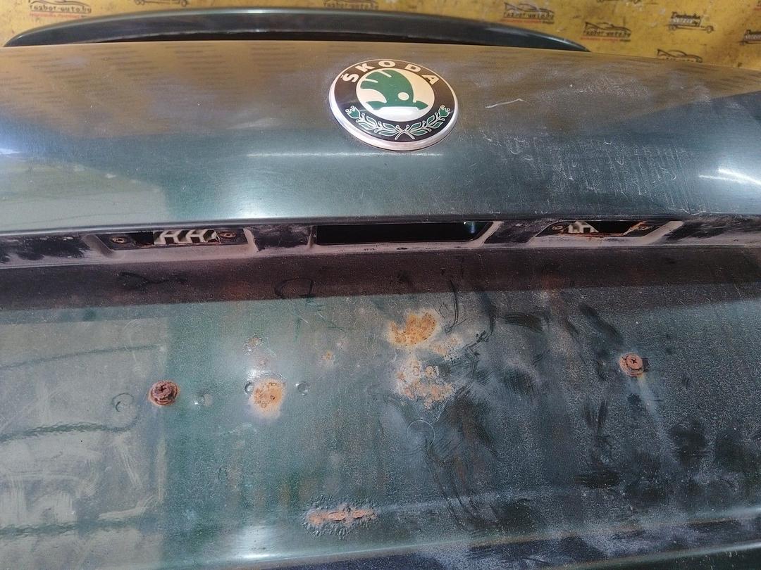 Крышка багажника (дверь 3-5) LTQ4EA Skoda Fabia купить с доставкой