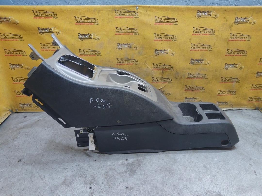 Консоль салона (кулисная часть) N714IK Ford Galaxy