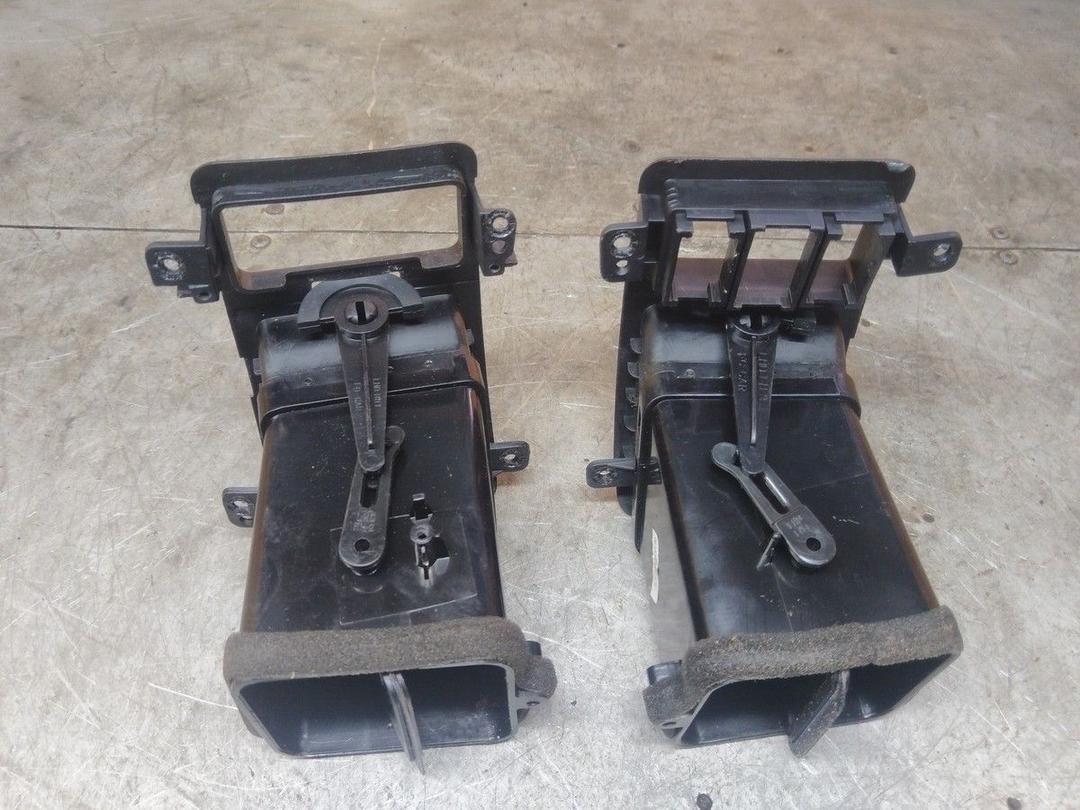 Дефлектор обдува салона RZ9GAP Hyundai Matrix купить на авторазборке