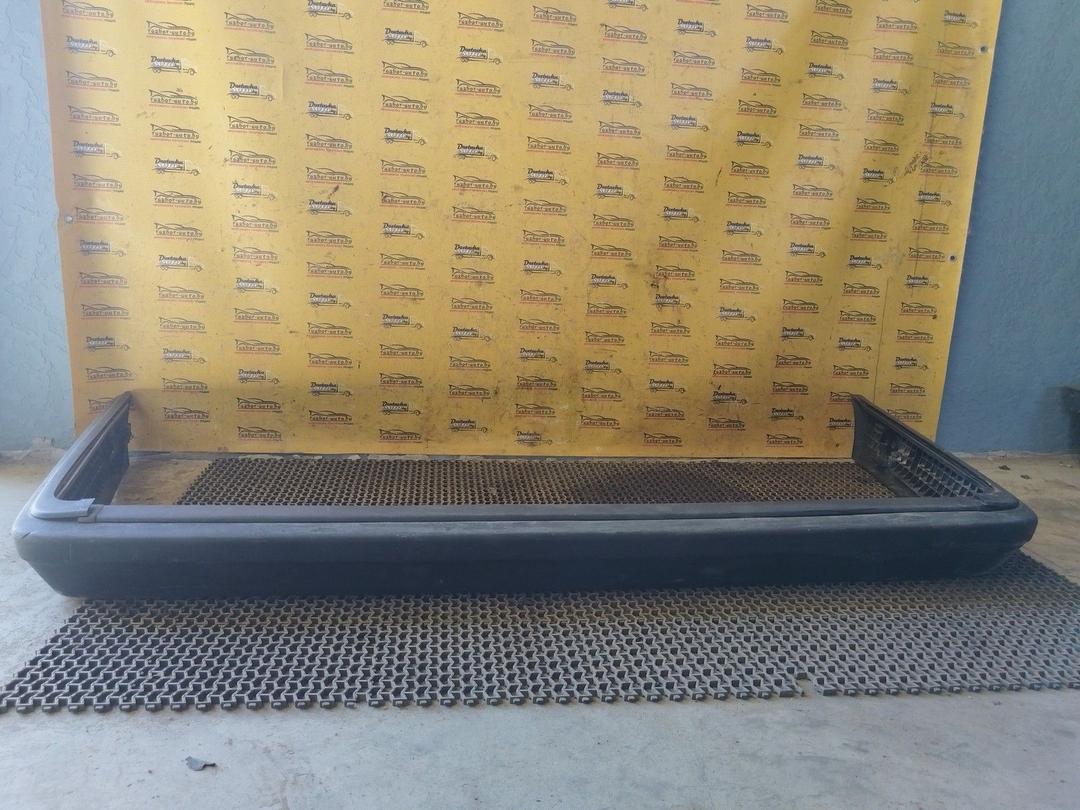 Бампер задний NYR24V Audi 100