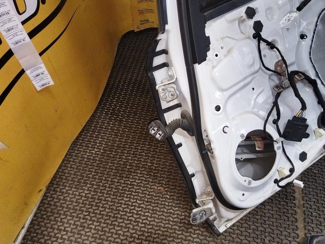 Дверь задняя правая 8C33PI Ford Fusion undefined