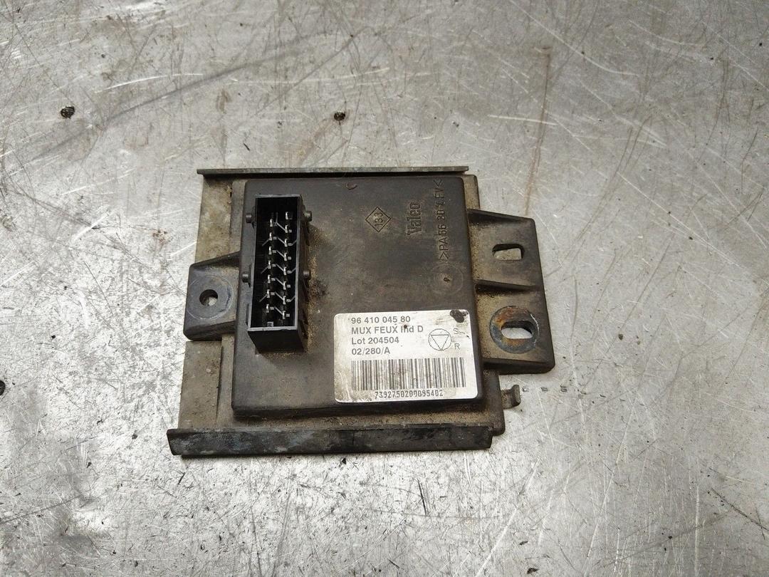 Коммутатор зажигания 8257GL Peugeot 607 - Фото 1