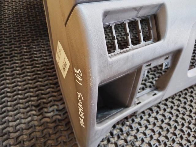 Панель передняя салона (торпедо) 6F64ZN Mazda Premacy купить в магазине запчастей бу