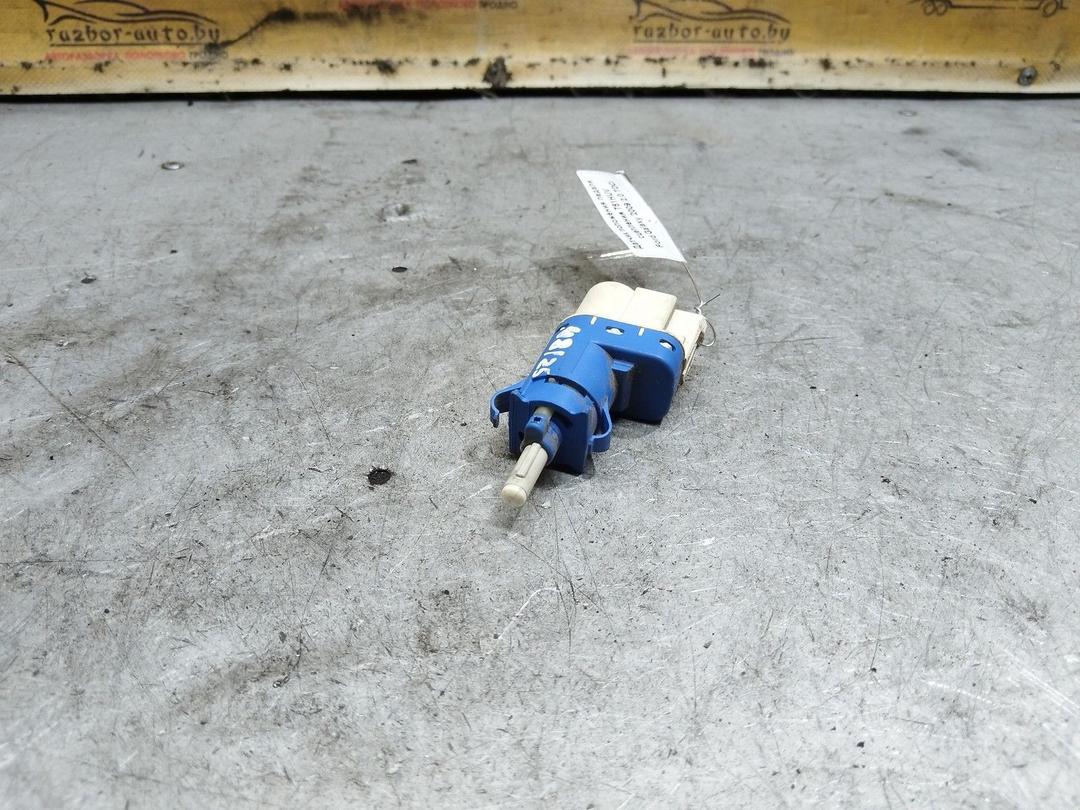 Датчик положения педали сцепления 781HUV Ford Galaxy купить