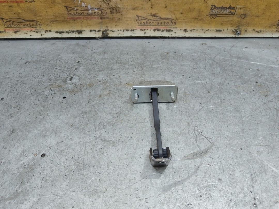 Ограничитель открывания двери задней JUTX2Q Ford Focus - Фото 3