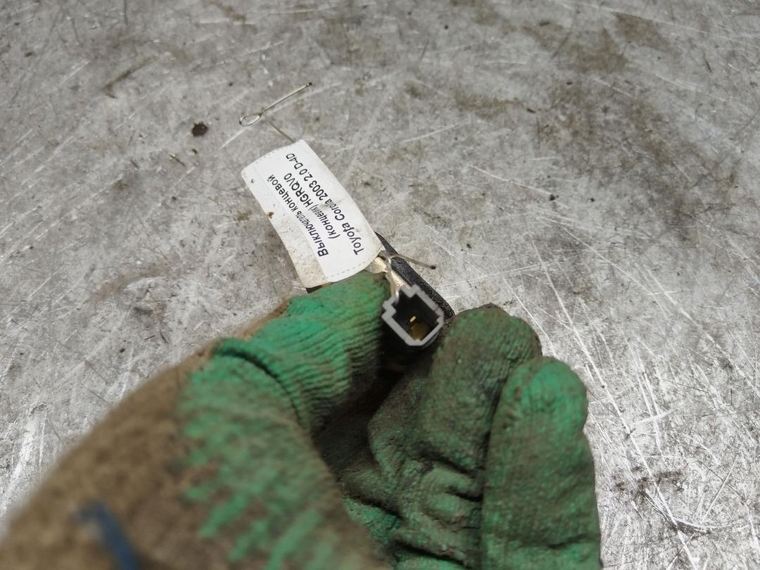 Выключатель концевой (концевик) HGRQV0 Toyota Corolla купить с доставкой