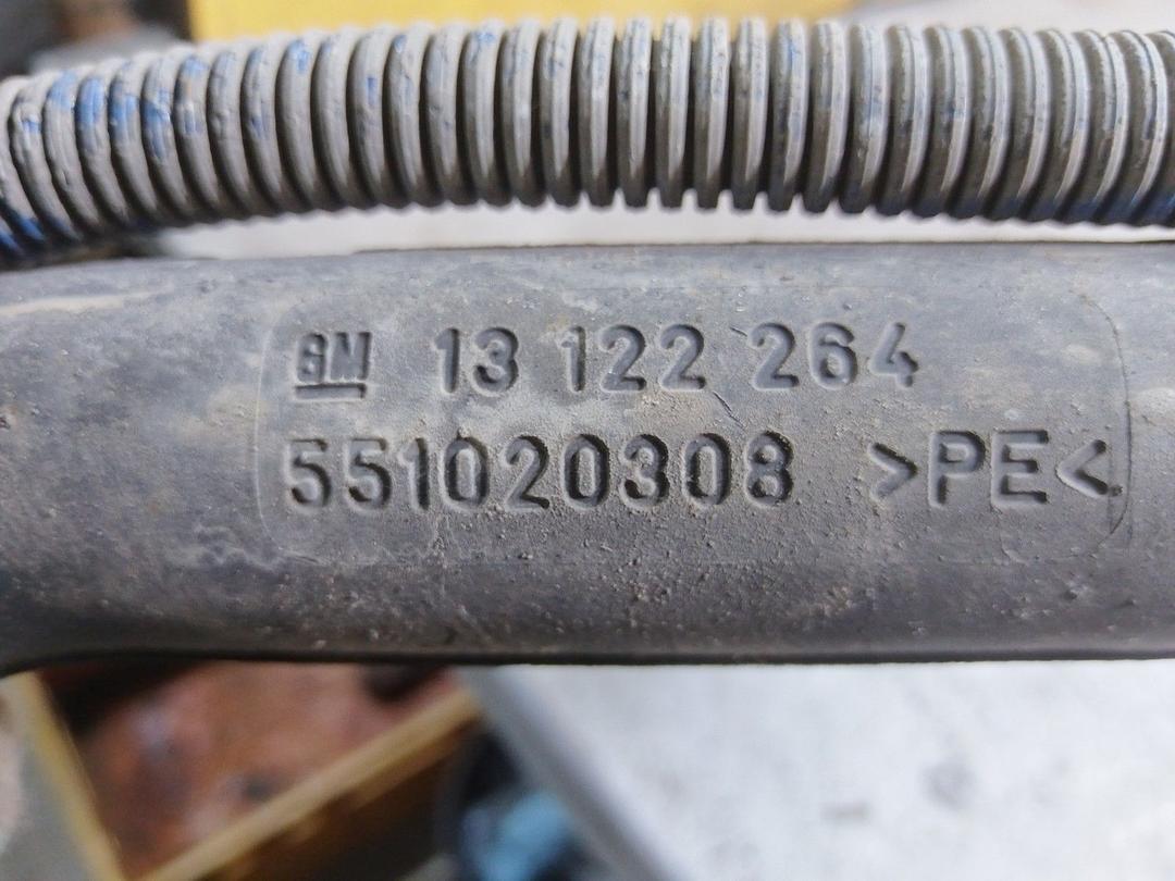 Горловина топливного бака KRO5AY Opel Astra купить на авторазборке