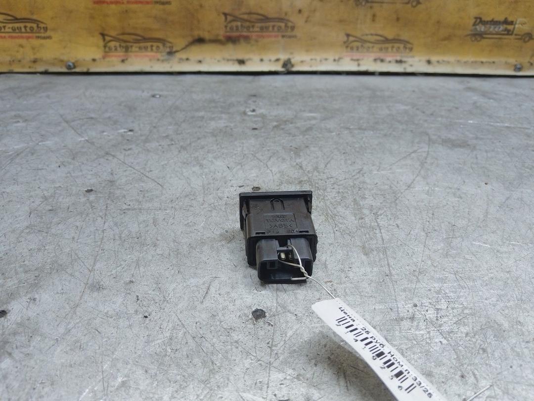 Кнопка корректора фар UFWT1X Toyota Avensis купить в магазине запчастей бу