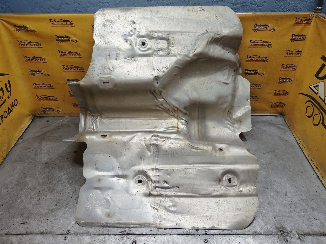 Тепловой экран глушителя OIAZ1V Volvo XC70