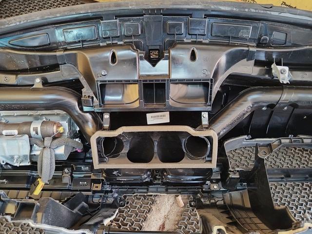 Панель передняя салона (торпедо) JGFYOZ Volvo XC70 undefined