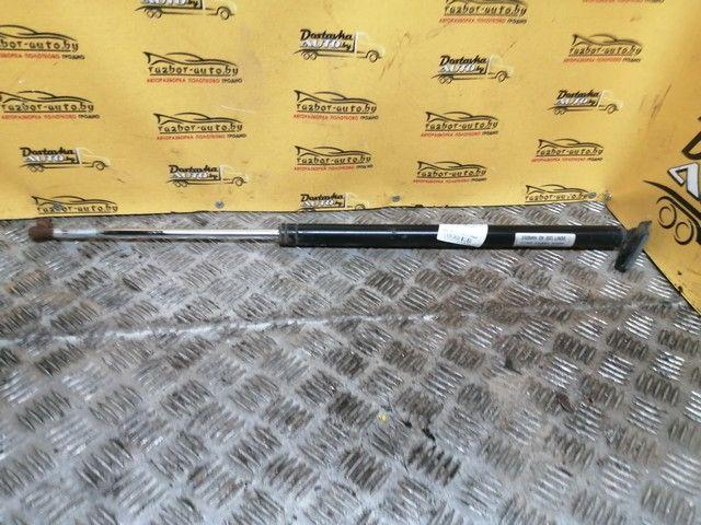 Амортизатор крышки багажника (3-5 двери) VSAF7W Kia Carnival - Фото 4