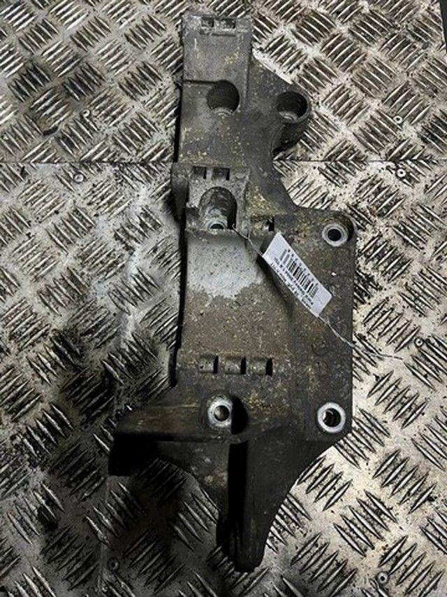 Кронштейн генератора KATUA9 Ford Galaxy купить с доставкой