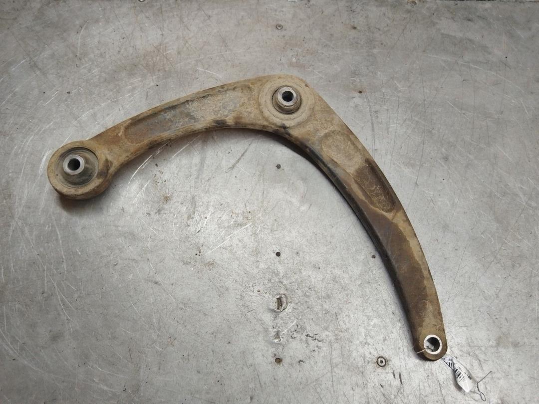 Рычаг передний левый XE6Q3Z Citroen C4 купить с доставкой