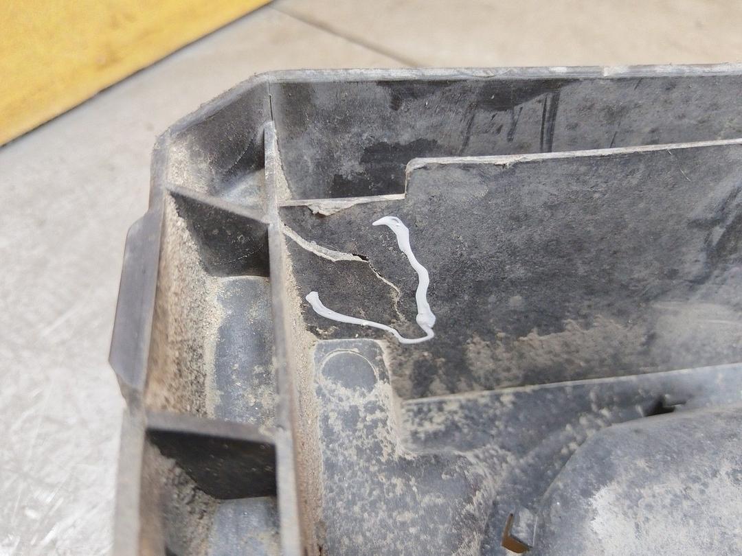 Диффузор вентилятора 817IKU Citroen Xsara Picasso купить с доставкой