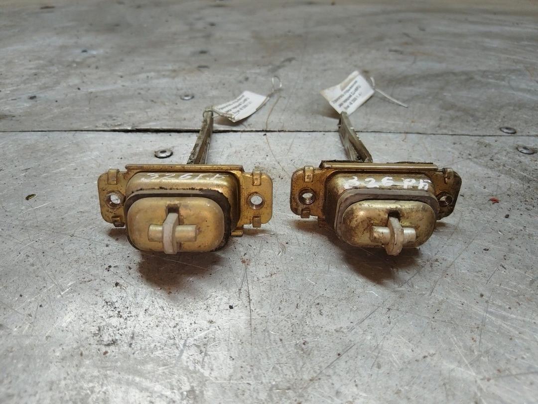 Ограничитель открывания двери передней ZJ46FU Rover 45 - Фото 2