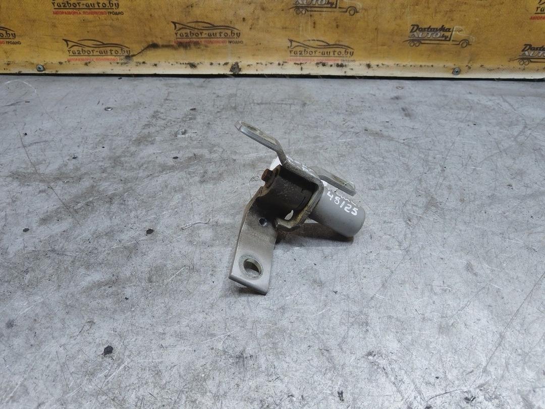 Петля двери передней правой Z78VG0 Ford Galaxy купить в магазине запчастей бу