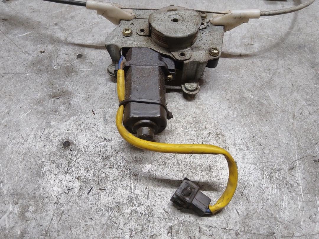 Стеклоподъемник электрический задний правый 09VE8M Daewoo Leganza купить