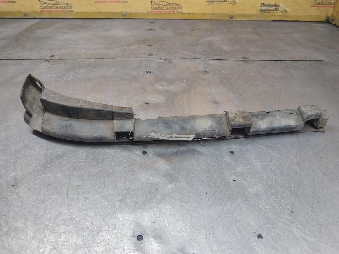 Кронштейн крепления бампера переднего 6582W2 Volkswagen Passat