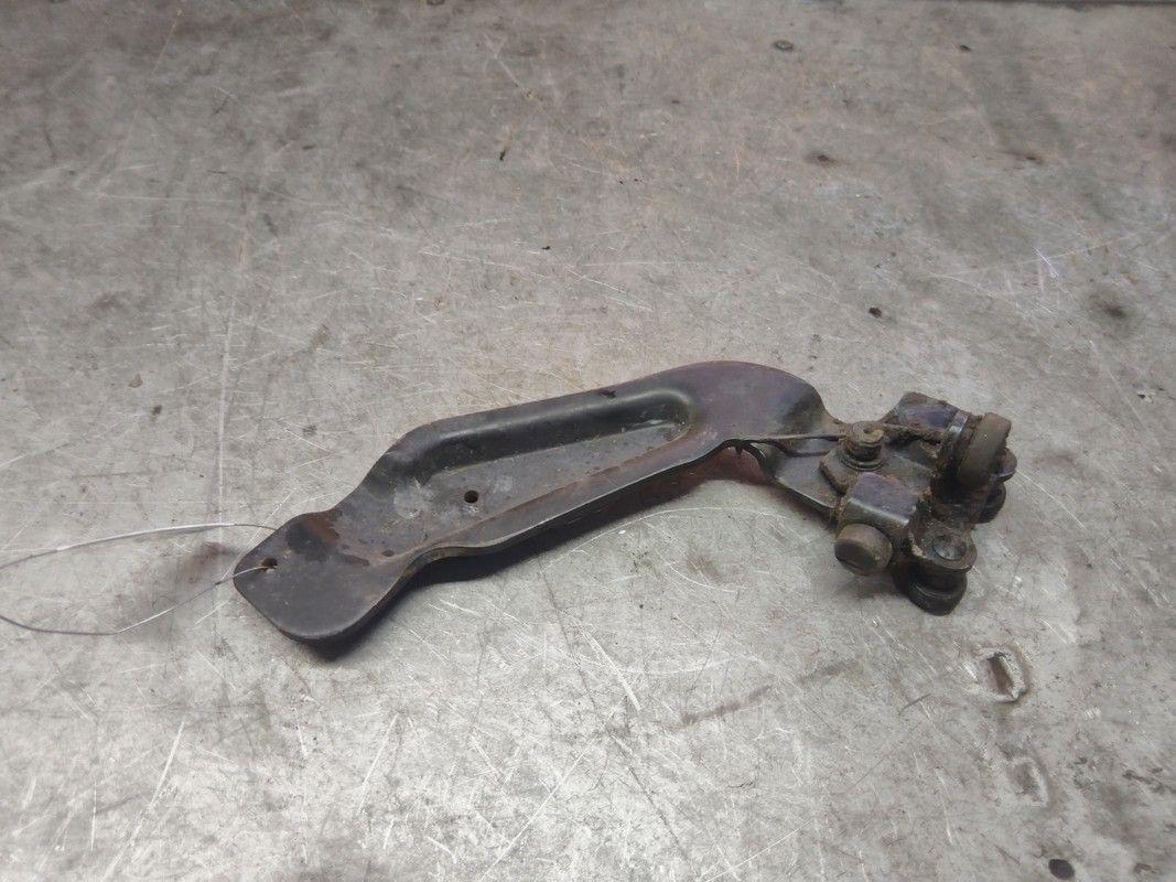 Ролик двери сдвижной RF3I99 Kia Carnival