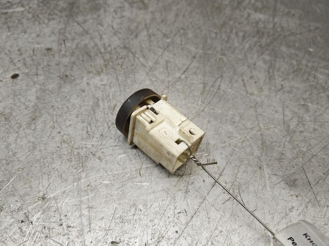 Кнопка подогрева заднего стекла ON5BYL Peugeot Partner купить