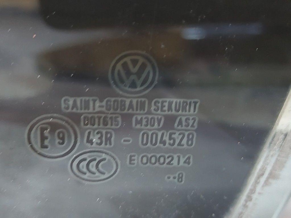 Стекло двери задней правой RFZPAO Volkswagen Jetta - Фото 2