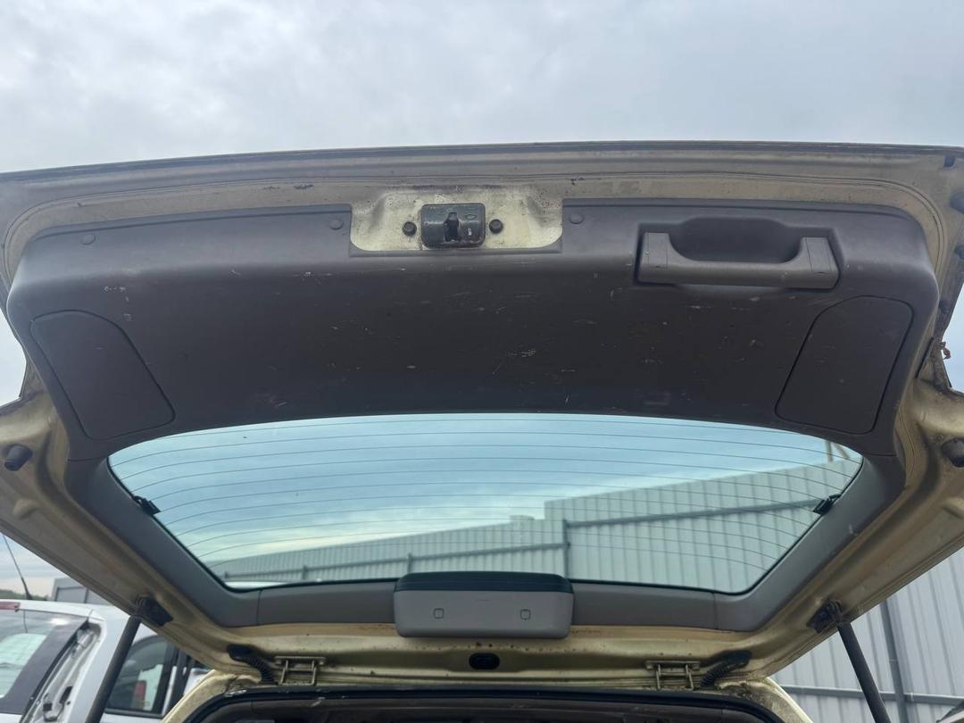 Обшивка крышки багажника WBQLRW Subaru Forester купить