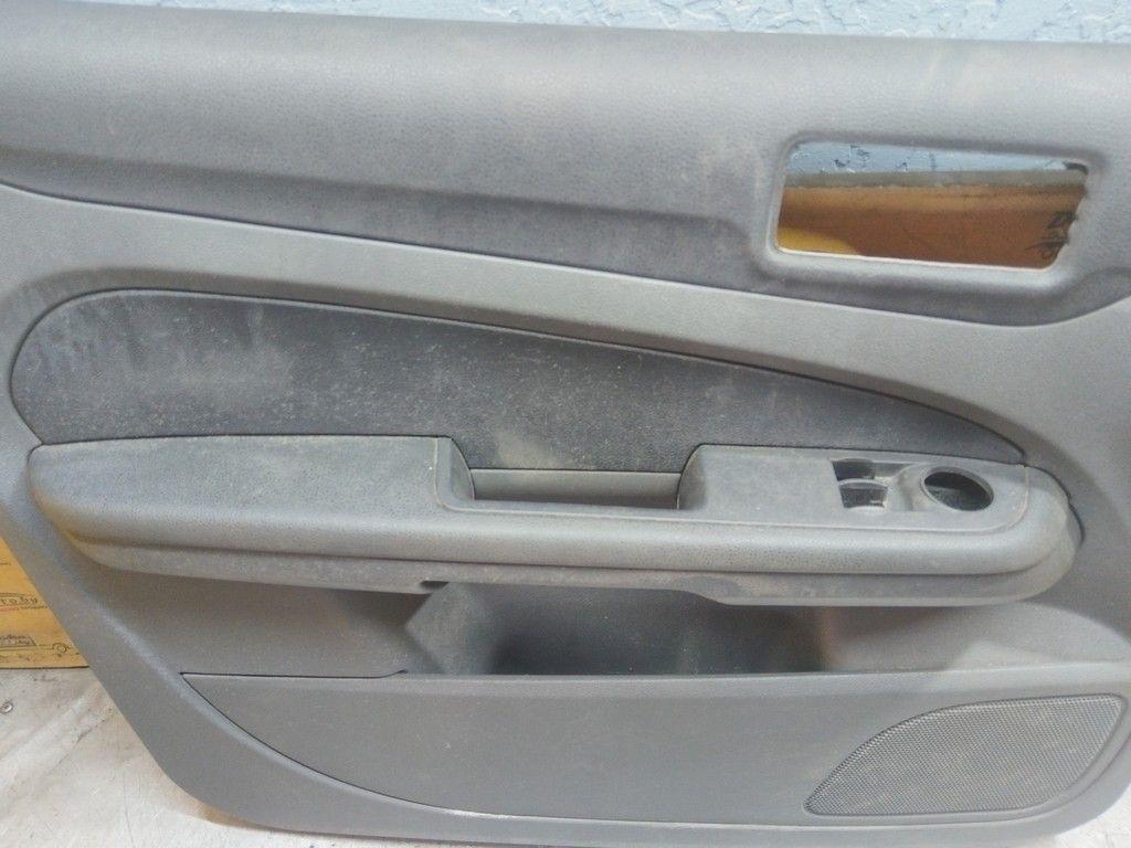 Обшивка двери передней левой (дверная карта) T54NG7 Ford Focus - Фото 2