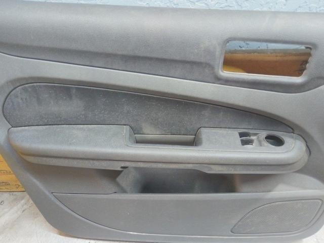 Обшивка двери передней левой (дверная карта) T54NG7 Ford Focus - Фото 2