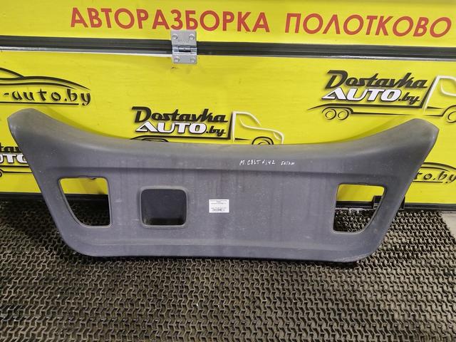 Обшивка крышки багажника 7P68DZ Mitsubishi Colt