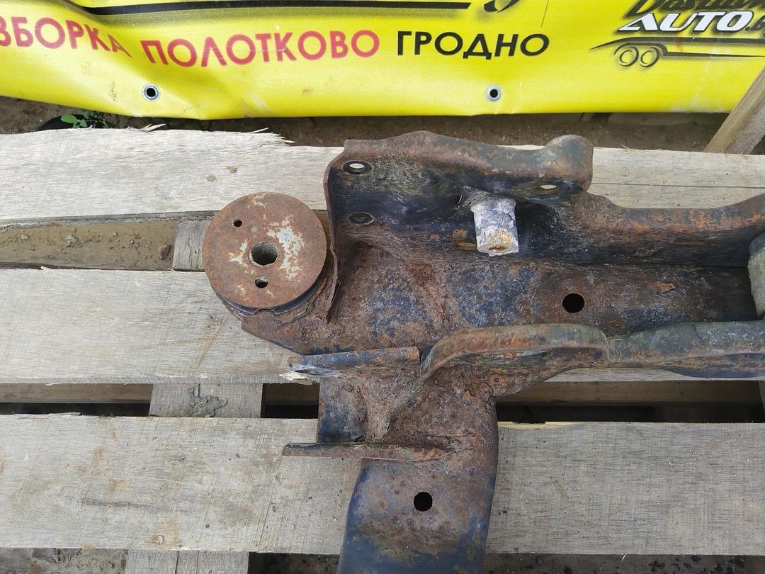 Балка подвески задняя 82HWK7 Audi A6 undefined