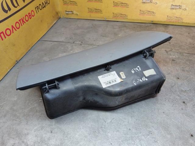 Бардачок 4P6QYD Peugeot 406 купить