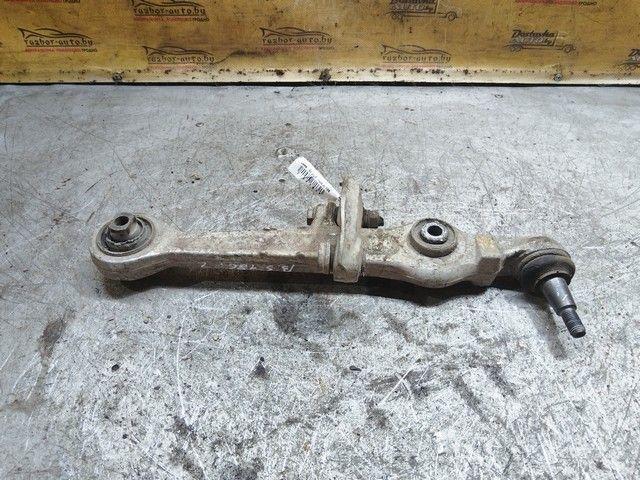 Рычаг передний левый 6YW0H7 Volkswagen Passat