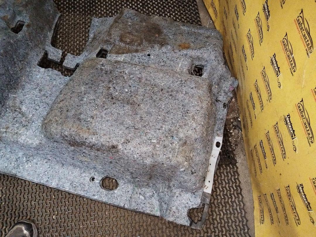 Ковер салонный 9W8KNP Ford Fusion купить с доставкой. Огромный выбор салонов. У нас есть практически все.