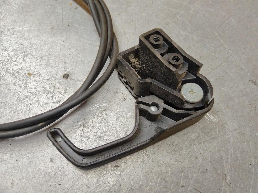 Трос капота 752TZE Volkswagen Passat - Фото 2