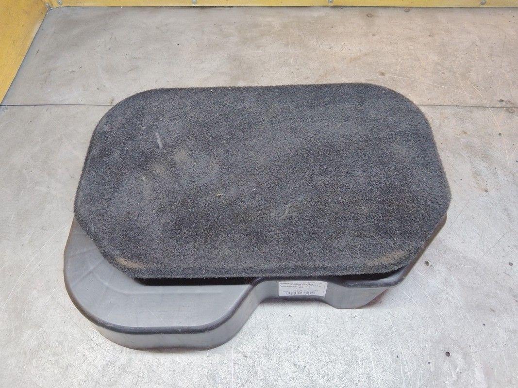Бардачок R034OJ Volkswagen Touran купить в магазине запчастей бу