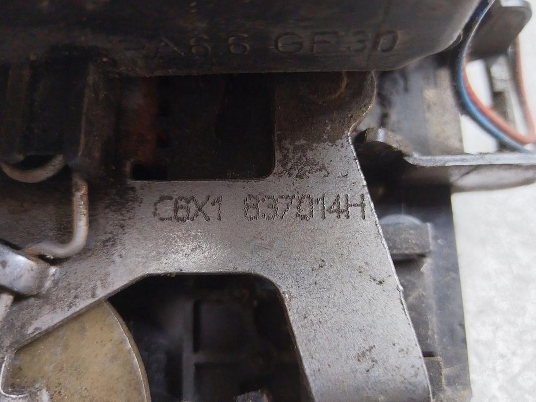 Замок двери передней правой 019AD2 Volkswagen Lupo купить с доставкой. Огромный выбор запчастей и марок авто. У нас есть практически все.