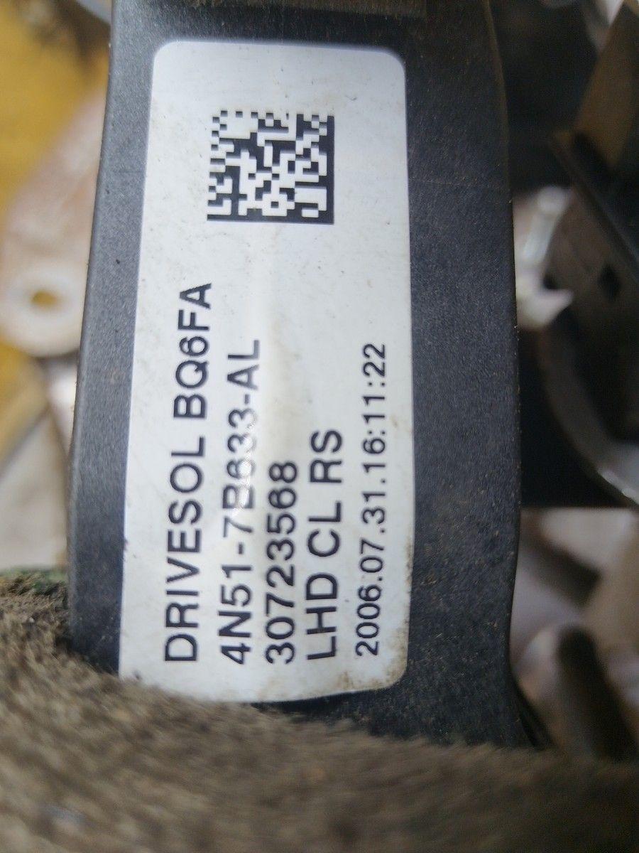 Узел педальный (блок педалей) X0QDVJ Volvo S40 купить с доставкой. Огромный выбор запчастей и марок авто. У нас есть практически все.