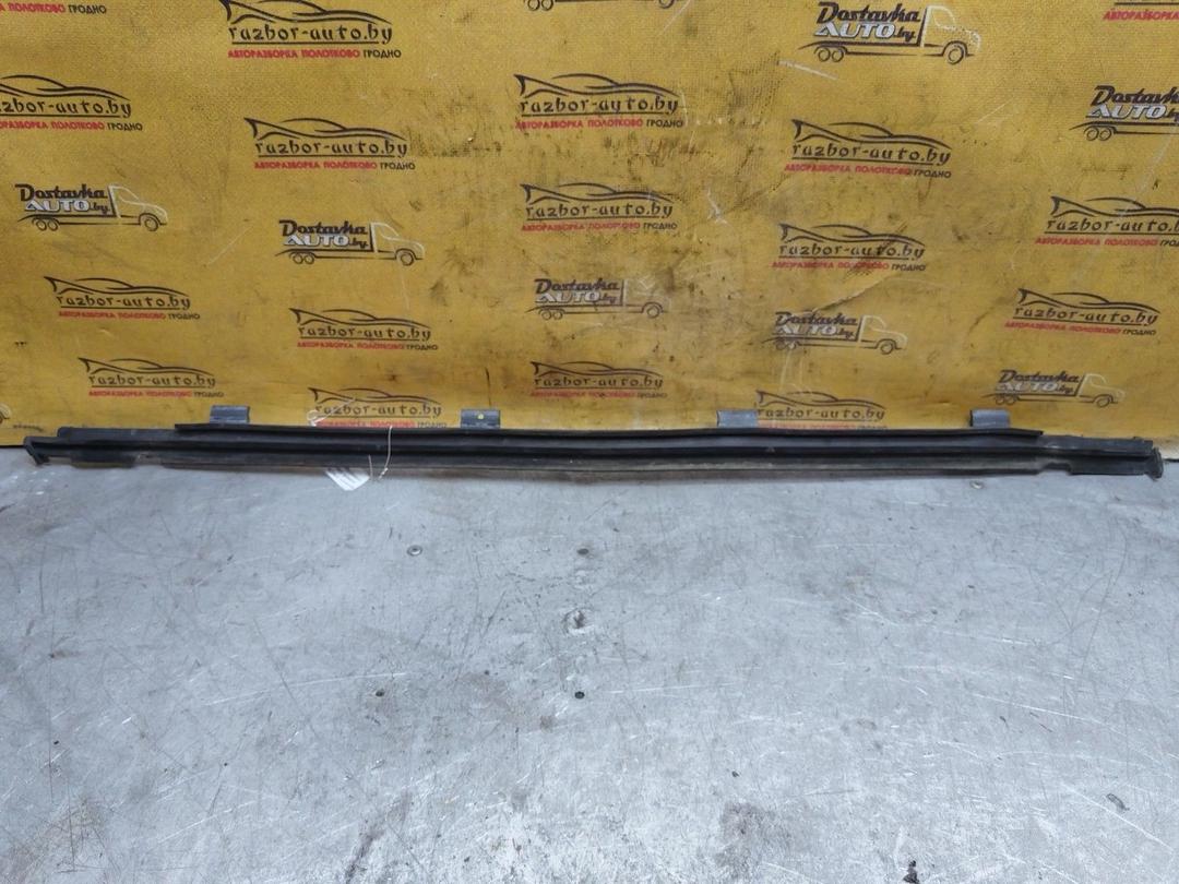 Молдинг стекла двери задней правой наружный 8GXOO8 Volkswagen Polo - Фото 3