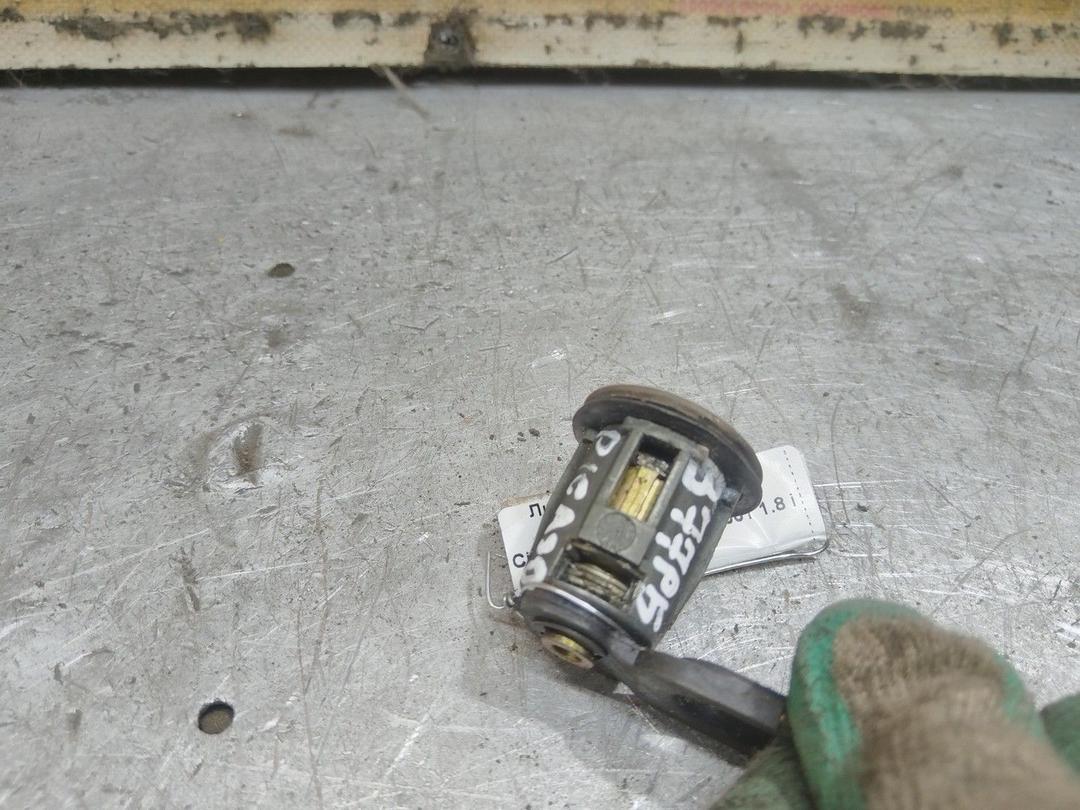 Личинка дверного замка B51SN6 Citroen Xsara Picasso - Фото 3